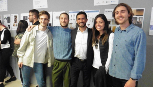 Équipe gagnante du workshop Jeunes Designers Connectés